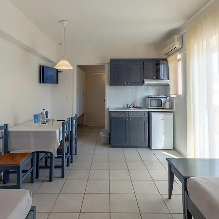 Aristea Apartahotel 4*