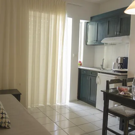 Aristea Apartahotel