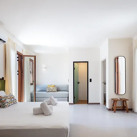 Aristea Aparthotel
