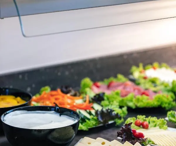 Aristea מלון דירות