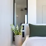 Aristea Aparthotel