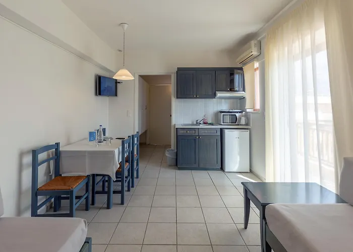 Aristea Apartahotel 4*