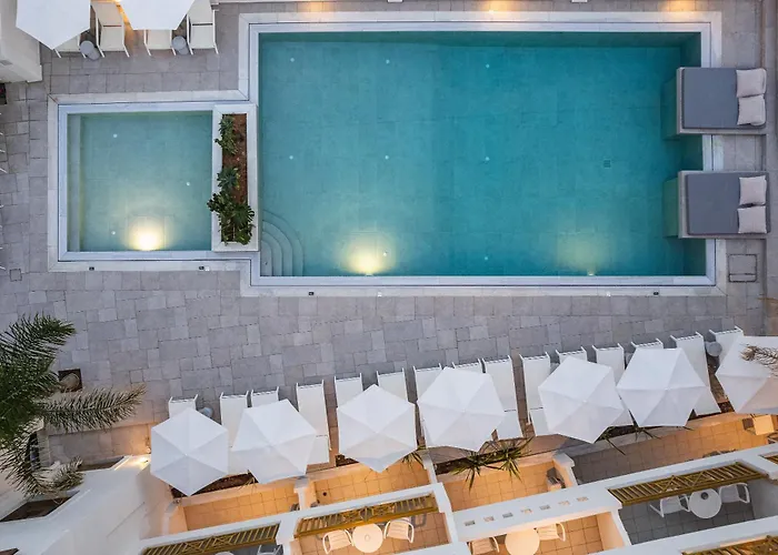 Aparthotel Aristea 4*